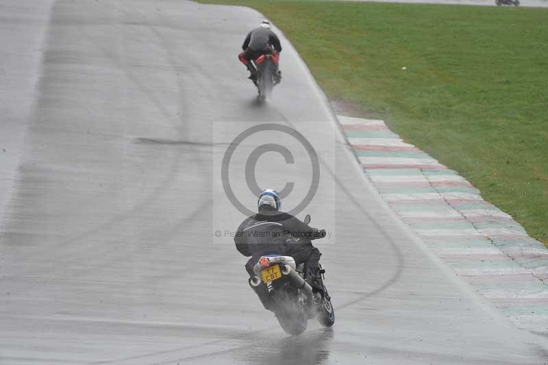 Motorcycle action photographs;anglesey circuit;anglesey trackday photographs;event digital images;eventdigitalimages;no limits trackday;oulton park circuit cheshire;peter wileman photography;trackday;trackday digital images;trackday photos;ty croes circuit wales