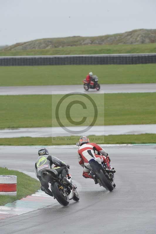 Motorcycle action photographs;anglesey circuit;anglesey trackday photographs;event digital images;eventdigitalimages;no limits trackday;oulton park circuit cheshire;peter wileman photography;trackday;trackday digital images;trackday photos;ty croes circuit wales