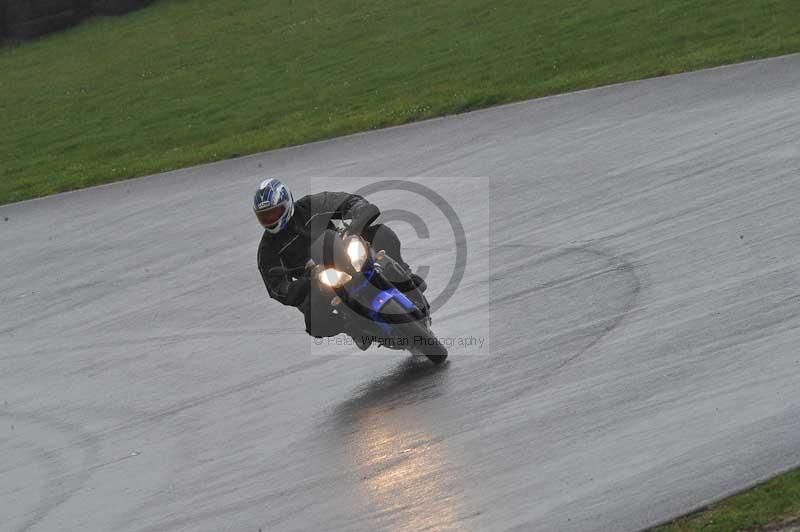 Motorcycle action photographs;anglesey circuit;anglesey trackday photographs;event digital images;eventdigitalimages;no limits trackday;oulton park circuit cheshire;peter wileman photography;trackday;trackday digital images;trackday photos;ty croes circuit wales
