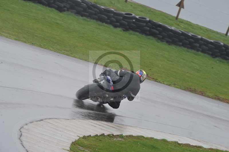 Motorcycle action photographs;anglesey circuit;anglesey trackday photographs;event digital images;eventdigitalimages;no limits trackday;oulton park circuit cheshire;peter wileman photography;trackday;trackday digital images;trackday photos;ty croes circuit wales