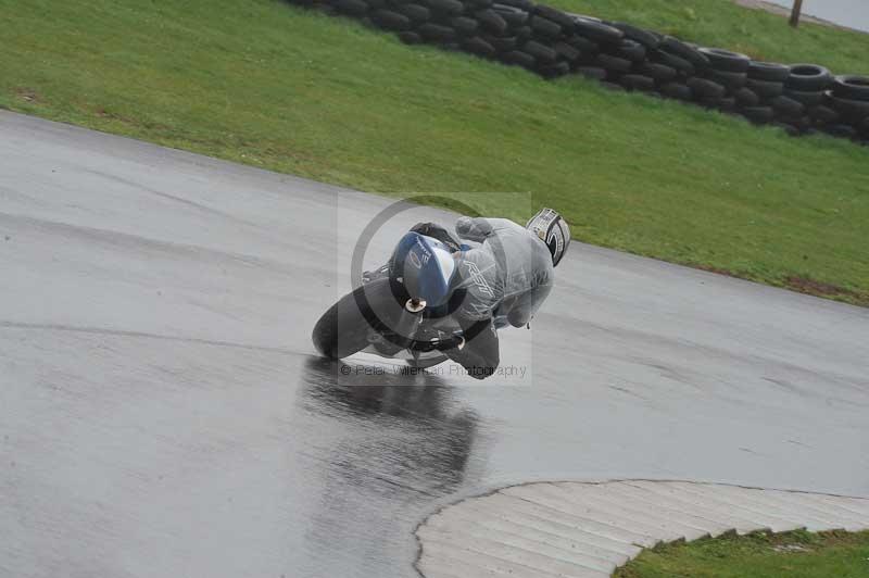 Motorcycle action photographs;anglesey circuit;anglesey trackday photographs;event digital images;eventdigitalimages;no limits trackday;oulton park circuit cheshire;peter wileman photography;trackday;trackday digital images;trackday photos;ty croes circuit wales