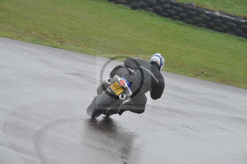 Motorcycle action photographs;anglesey circuit;anglesey trackday photographs;event digital images;eventdigitalimages;no limits trackday;oulton park circuit cheshire;peter wileman photography;trackday;trackday digital images;trackday photos;ty croes circuit wales
