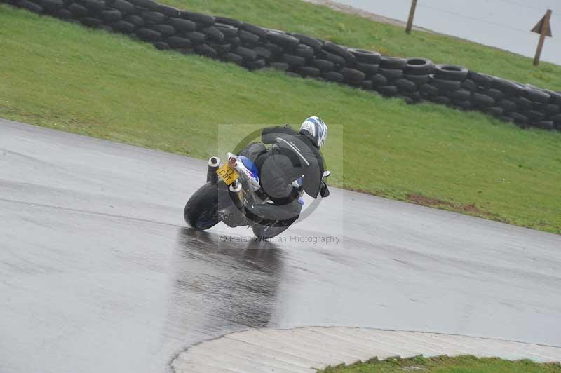 Motorcycle action photographs;anglesey circuit;anglesey trackday photographs;event digital images;eventdigitalimages;no limits trackday;oulton park circuit cheshire;peter wileman photography;trackday;trackday digital images;trackday photos;ty croes circuit wales