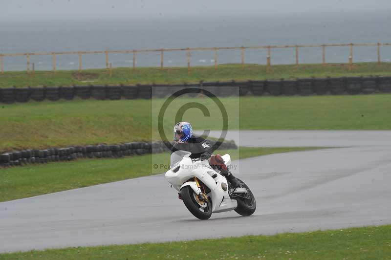 Motorcycle action photographs;anglesey circuit;anglesey trackday photographs;event digital images;eventdigitalimages;no limits trackday;oulton park circuit cheshire;peter wileman photography;trackday;trackday digital images;trackday photos;ty croes circuit wales