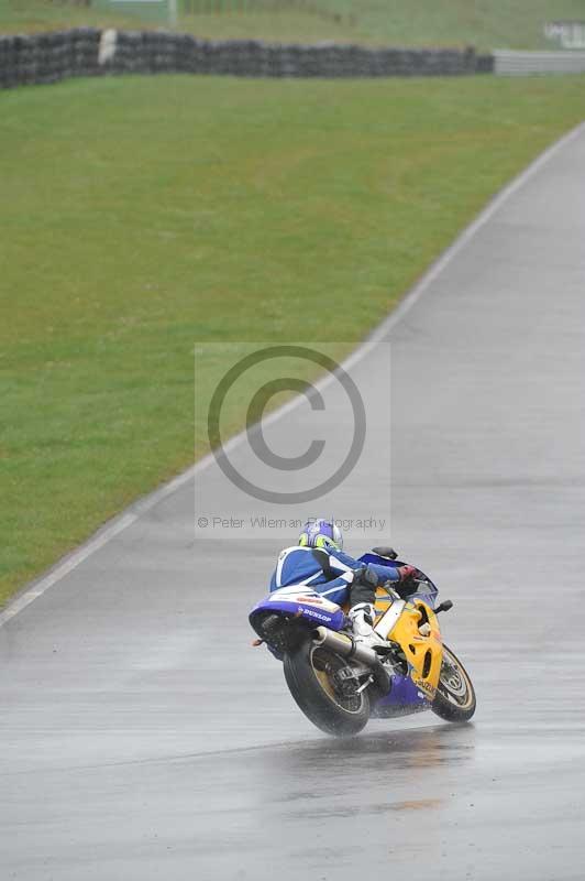 Motorcycle action photographs;anglesey circuit;anglesey trackday photographs;event digital images;eventdigitalimages;no limits trackday;oulton park circuit cheshire;peter wileman photography;trackday;trackday digital images;trackday photos;ty croes circuit wales