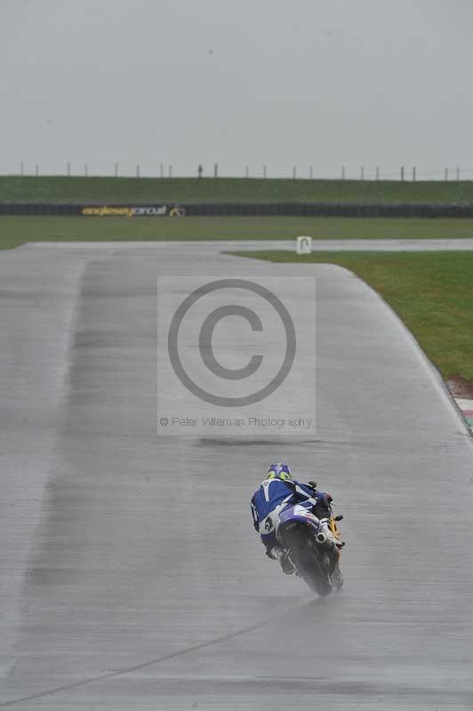 Motorcycle action photographs;anglesey circuit;anglesey trackday photographs;event digital images;eventdigitalimages;no limits trackday;oulton park circuit cheshire;peter wileman photography;trackday;trackday digital images;trackday photos;ty croes circuit wales
