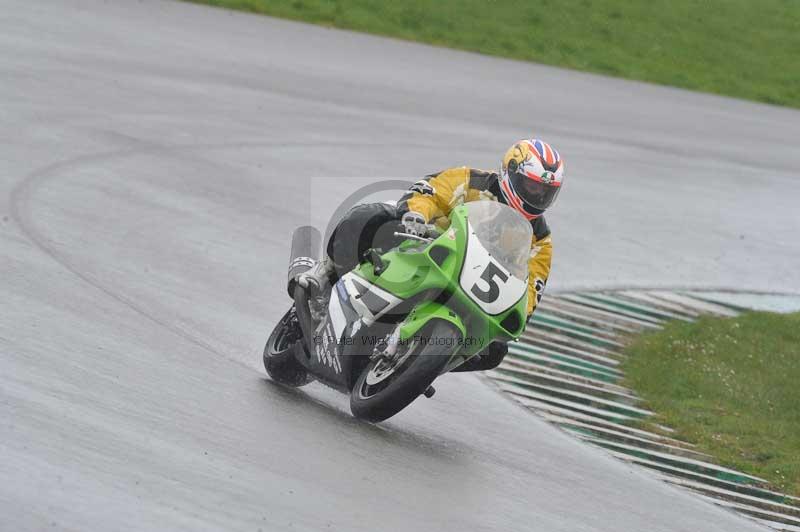Motorcycle action photographs;anglesey circuit;anglesey trackday photographs;event digital images;eventdigitalimages;no limits trackday;oulton park circuit cheshire;peter wileman photography;trackday;trackday digital images;trackday photos;ty croes circuit wales