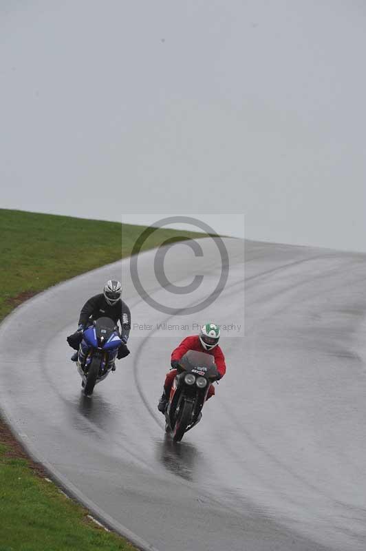 Motorcycle action photographs;anglesey circuit;anglesey trackday photographs;event digital images;eventdigitalimages;no limits trackday;oulton park circuit cheshire;peter wileman photography;trackday;trackday digital images;trackday photos;ty croes circuit wales