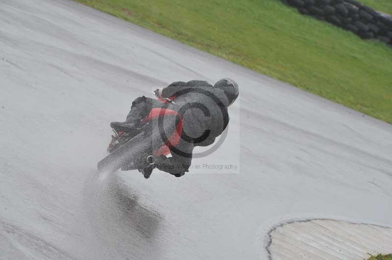 Motorcycle action photographs;anglesey circuit;anglesey trackday photographs;event digital images;eventdigitalimages;no limits trackday;oulton park circuit cheshire;peter wileman photography;trackday;trackday digital images;trackday photos;ty croes circuit wales