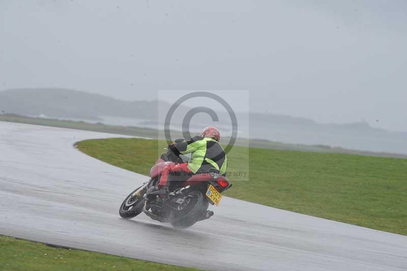 Motorcycle action photographs;anglesey circuit;anglesey trackday photographs;event digital images;eventdigitalimages;no limits trackday;oulton park circuit cheshire;peter wileman photography;trackday;trackday digital images;trackday photos;ty croes circuit wales