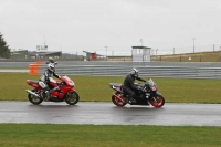 Motorcycle-action-photographs;Trackday-digital-images;event-digital-images;eventdigitalimages;no-limits-trackday;peter-wileman-photography;snetterton;snetterton-circuit-norfolk;snetterton-photographs;trackday;trackday-photos