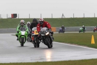 Motorcycle-action-photographs;Trackday-digital-images;event-digital-images;eventdigitalimages;no-limits-trackday;peter-wileman-photography;snetterton;snetterton-circuit-norfolk;snetterton-photographs;trackday;trackday-photos