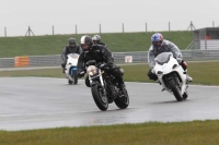 Motorcycle-action-photographs;Trackday-digital-images;event-digital-images;eventdigitalimages;no-limits-trackday;peter-wileman-photography;snetterton;snetterton-circuit-norfolk;snetterton-photographs;trackday;trackday-photos