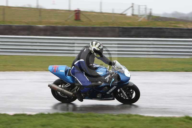 Motorcycle action photographs;Trackday digital images;event digital images;eventdigitalimages;no limits trackday;peter wileman photography;snetterton;snetterton circuit norfolk;snetterton photographs;trackday;trackday photos