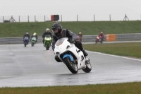 Motorcycle-action-photographs;Trackday-digital-images;event-digital-images;eventdigitalimages;no-limits-trackday;peter-wileman-photography;snetterton;snetterton-circuit-norfolk;snetterton-photographs;trackday;trackday-photos