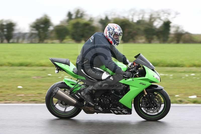 Motorcycle action photographs;Trackday digital images;event digital images;eventdigitalimages;no limits trackday;peter wileman photography;snetterton;snetterton circuit norfolk;snetterton photographs;trackday;trackday photos