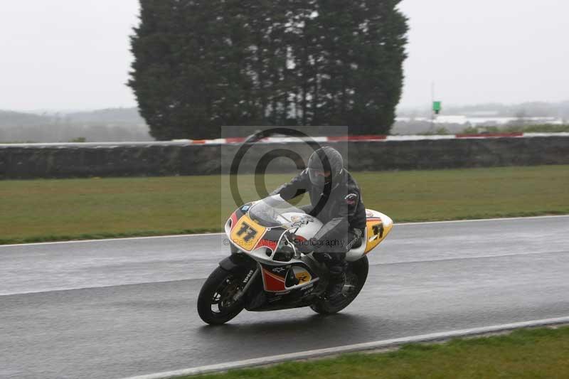 Motorcycle action photographs;Trackday digital images;event digital images;eventdigitalimages;no limits trackday;peter wileman photography;snetterton;snetterton circuit norfolk;snetterton photographs;trackday;trackday photos