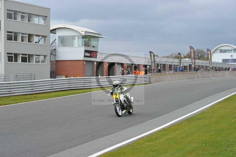 enduro digital images;event digital images;eventdigitalimages;no limits trackdays;oulton no limits trackday;oulton park cheshire;oulton trackday photographs;peter wileman photography;racing digital images;trackday digital images;trackday photos