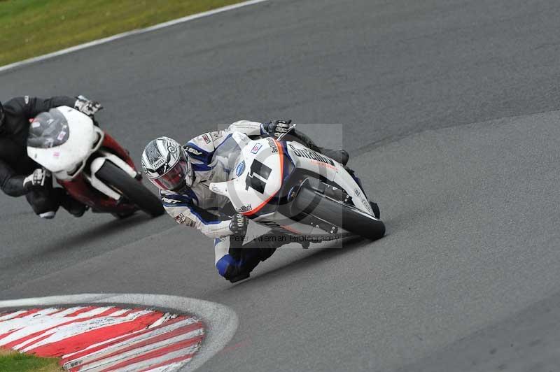 enduro digital images;event digital images;eventdigitalimages;no limits trackdays;oulton no limits trackday;oulton park cheshire;oulton trackday photographs;peter wileman photography;racing digital images;trackday digital images;trackday photos