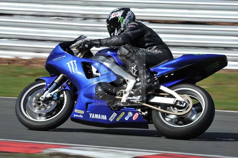 enduro digital images;event digital images;eventdigitalimages;no limits trackdays;oulton no limits trackday;oulton park cheshire;oulton trackday photographs;peter wileman photography;racing digital images;trackday digital images;trackday photos