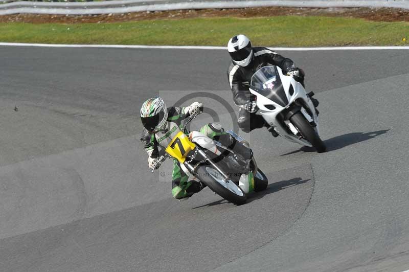 enduro digital images;event digital images;eventdigitalimages;no limits trackdays;oulton no limits trackday;oulton park cheshire;oulton trackday photographs;peter wileman photography;racing digital images;trackday digital images;trackday photos