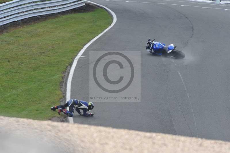enduro digital images;event digital images;eventdigitalimages;no limits trackdays;oulton no limits trackday;oulton park cheshire;oulton trackday photographs;peter wileman photography;racing digital images;trackday digital images;trackday photos