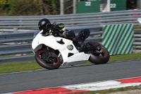 enduro-digital-images;event-digital-images;eventdigitalimages;no-limits-trackdays;oulton-no-limits-trackday;oulton-park-cheshire;oulton-trackday-photographs;peter-wileman-photography;racing-digital-images;trackday-digital-images;trackday-photos