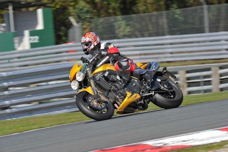 enduro digital images;event digital images;eventdigitalimages;no limits trackdays;oulton no limits trackday;oulton park cheshire;oulton trackday photographs;peter wileman photography;racing digital images;trackday digital images;trackday photos