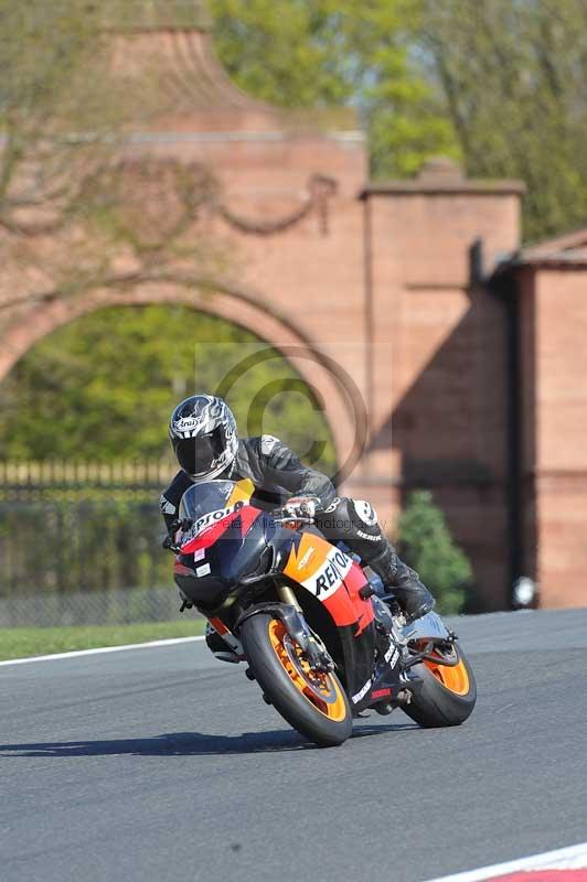 enduro digital images;event digital images;eventdigitalimages;no limits trackdays;oulton no limits trackday;oulton park cheshire;oulton trackday photographs;peter wileman photography;racing digital images;trackday digital images;trackday photos