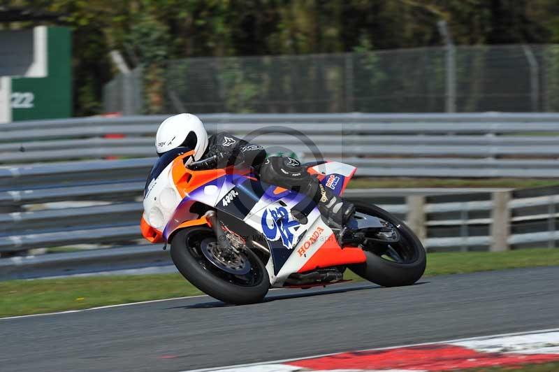 enduro digital images;event digital images;eventdigitalimages;no limits trackdays;oulton no limits trackday;oulton park cheshire;oulton trackday photographs;peter wileman photography;racing digital images;trackday digital images;trackday photos