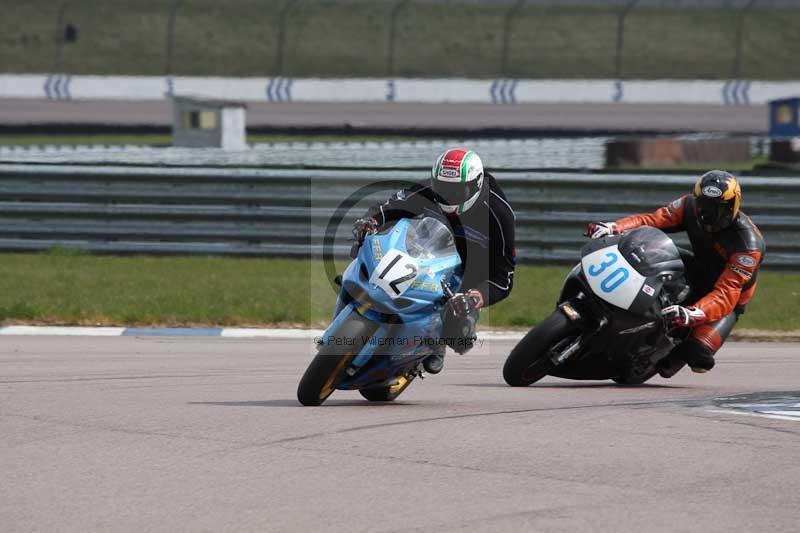 Rockingham no limits trackday;enduro digital images;event digital images;eventdigitalimages;no limits trackdays;peter wileman photography;racing digital images;rockingham raceway northamptonshire;rockingham trackday photographs;trackday digital images;trackday photos
