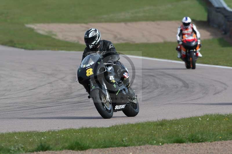 Rockingham no limits trackday;enduro digital images;event digital images;eventdigitalimages;no limits trackdays;peter wileman photography;racing digital images;rockingham raceway northamptonshire;rockingham trackday photographs;trackday digital images;trackday photos