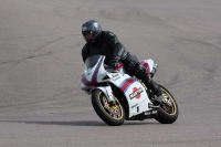 Rockingham-no-limits-trackday;enduro-digital-images;event-digital-images;eventdigitalimages;no-limits-trackdays;peter-wileman-photography;racing-digital-images;rockingham-raceway-northamptonshire;rockingham-trackday-photographs;trackday-digital-images;trackday-photos
