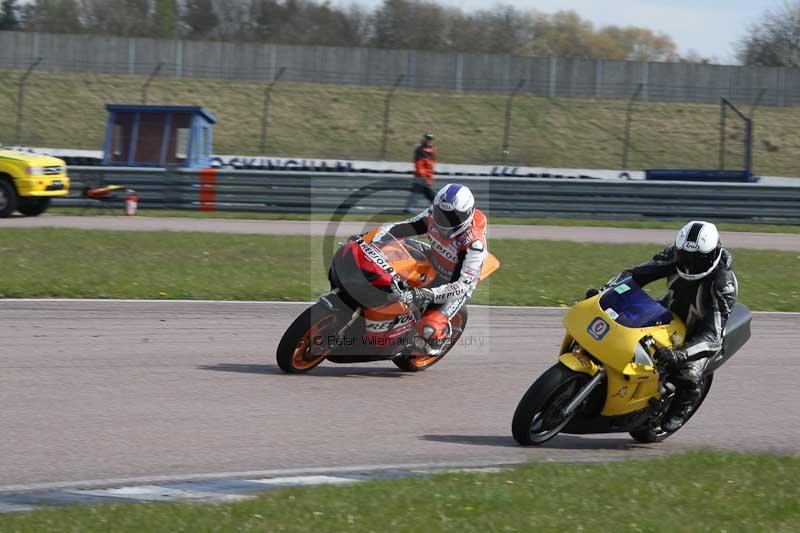 Rockingham no limits trackday;enduro digital images;event digital images;eventdigitalimages;no limits trackdays;peter wileman photography;racing digital images;rockingham raceway northamptonshire;rockingham trackday photographs;trackday digital images;trackday photos