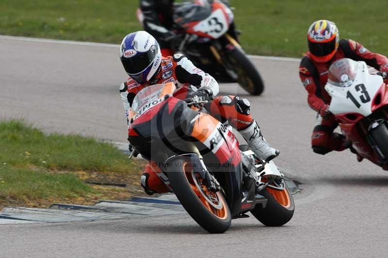Rockingham no limits trackday;enduro digital images;event digital images;eventdigitalimages;no limits trackdays;peter wileman photography;racing digital images;rockingham raceway northamptonshire;rockingham trackday photographs;trackday digital images;trackday photos