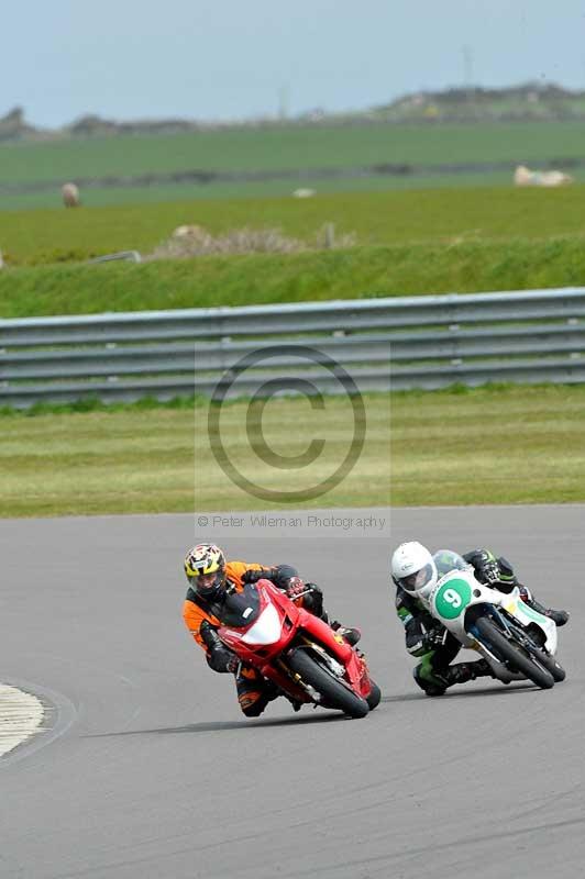 anglesey no limits trackday;anglesey photographs;anglesey trackday photographs;enduro digital images;event digital images;eventdigitalimages;no limits trackdays;peter wileman photography;racing digital images;trac mon;trackday digital images;trackday photos;ty croes