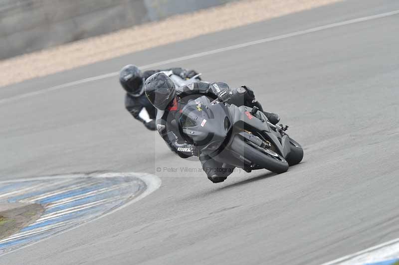 Motorcycle action photographs;donington;donington park leicestershire;donington photographs;event digital images;eventdigitalimages;no limits trackday;peter wileman photography;trackday;trackday digital images;trackday photos