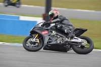 Motorcycle-action-photographs;donington;donington-park-leicestershire;donington-photographs;event-digital-images;eventdigitalimages;no-limits-trackday;peter-wileman-photography;trackday;trackday-digital-images;trackday-photos