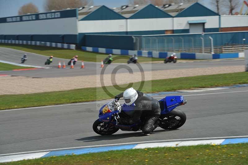 Motorcycle action photographs;donington;donington park leicestershire;donington photographs;event digital images;eventdigitalimages;no limits trackday;peter wileman photography;trackday;trackday digital images;trackday photos