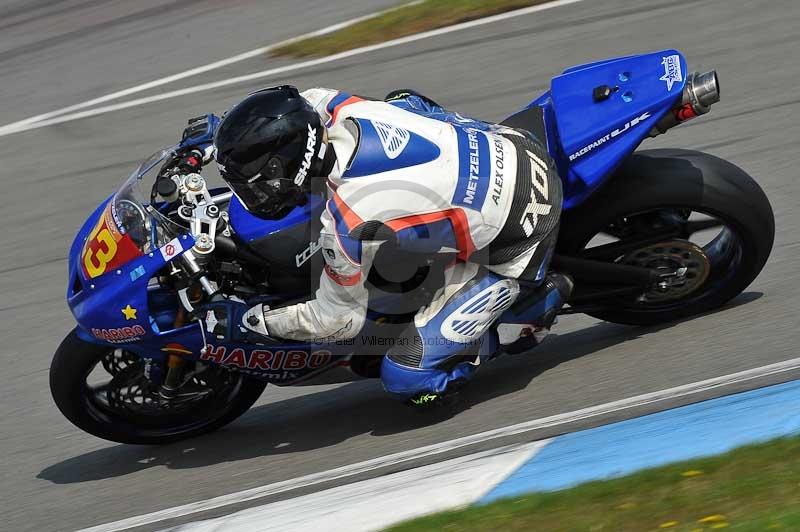Motorcycle action photographs;donington;donington park leicestershire;donington photographs;event digital images;eventdigitalimages;no limits trackday;peter wileman photography;trackday;trackday digital images;trackday photos