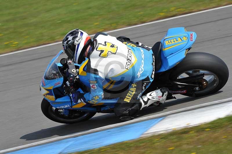 Motorcycle action photographs;donington;donington park leicestershire;donington photographs;event digital images;eventdigitalimages;no limits trackday;peter wileman photography;trackday;trackday digital images;trackday photos