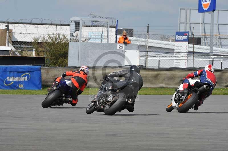 Motorcycle action photographs;donington;donington park leicestershire;donington photographs;event digital images;eventdigitalimages;no limits trackday;peter wileman photography;trackday;trackday digital images;trackday photos
