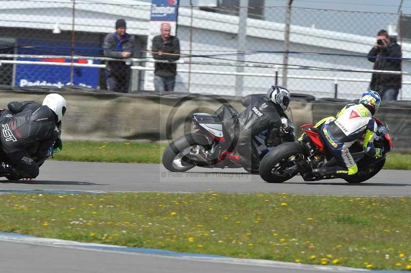 Motorcycle action photographs;donington;donington park leicestershire;donington photographs;event digital images;eventdigitalimages;no limits trackday;peter wileman photography;trackday;trackday digital images;trackday photos