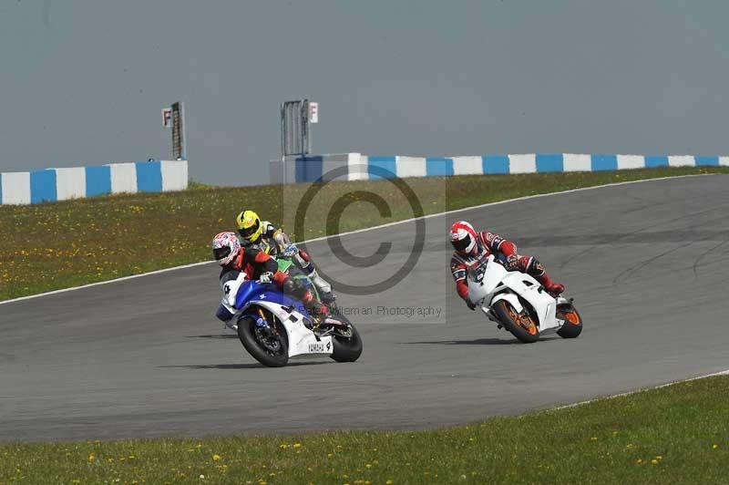 Motorcycle action photographs;donington;donington park leicestershire;donington photographs;event digital images;eventdigitalimages;no limits trackday;peter wileman photography;trackday;trackday digital images;trackday photos