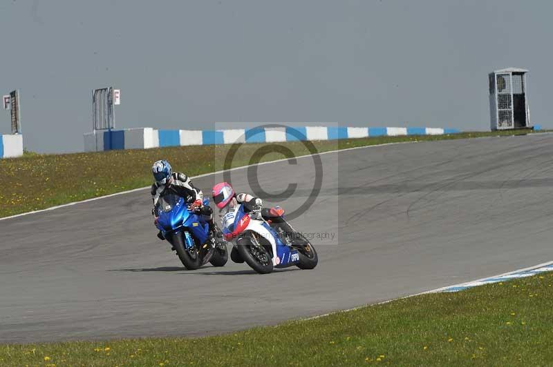 Motorcycle action photographs;donington;donington park leicestershire;donington photographs;event digital images;eventdigitalimages;no limits trackday;peter wileman photography;trackday;trackday digital images;trackday photos