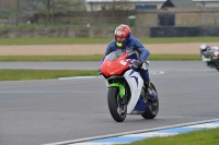 Motorcycle-action-photographs;donington;donington-park-leicestershire;donington-photographs;event-digital-images;eventdigitalimages;no-limits-trackday;peter-wileman-photography;trackday;trackday-digital-images;trackday-photos