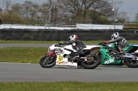 Motorcycle-action-photographs;donington;donington-park-leicestershire;donington-photographs;event-digital-images;eventdigitalimages;no-limits-trackday;peter-wileman-photography;trackday;trackday-digital-images;trackday-photos