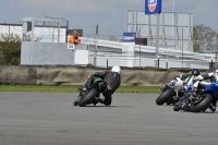 Motorcycle-action-photographs;donington;donington-park-leicestershire;donington-photographs;event-digital-images;eventdigitalimages;no-limits-trackday;peter-wileman-photography;trackday;trackday-digital-images;trackday-photos