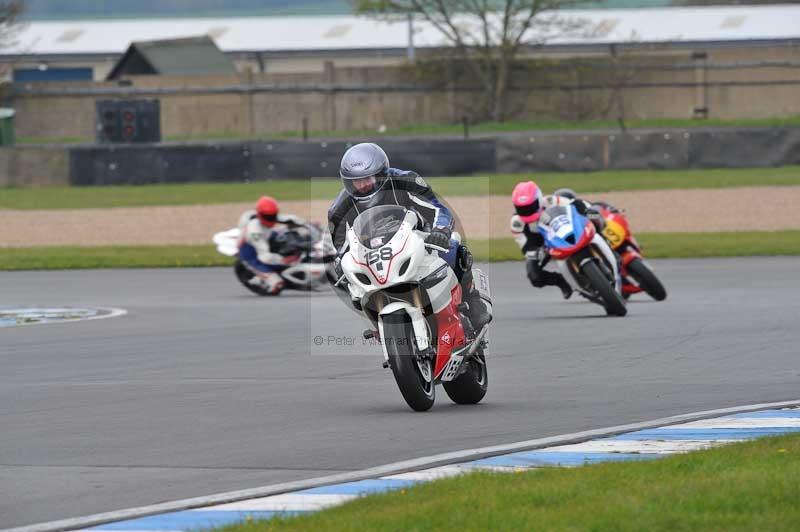 Motorcycle action photographs;donington;donington park leicestershire;donington photographs;event digital images;eventdigitalimages;no limits trackday;peter wileman photography;trackday;trackday digital images;trackday photos