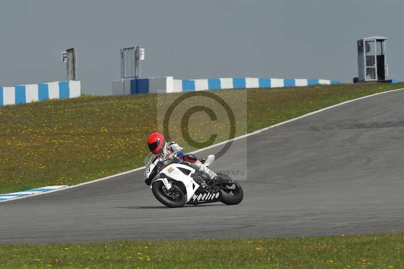 Motorcycle action photographs;donington;donington park leicestershire;donington photographs;event digital images;eventdigitalimages;no limits trackday;peter wileman photography;trackday;trackday digital images;trackday photos